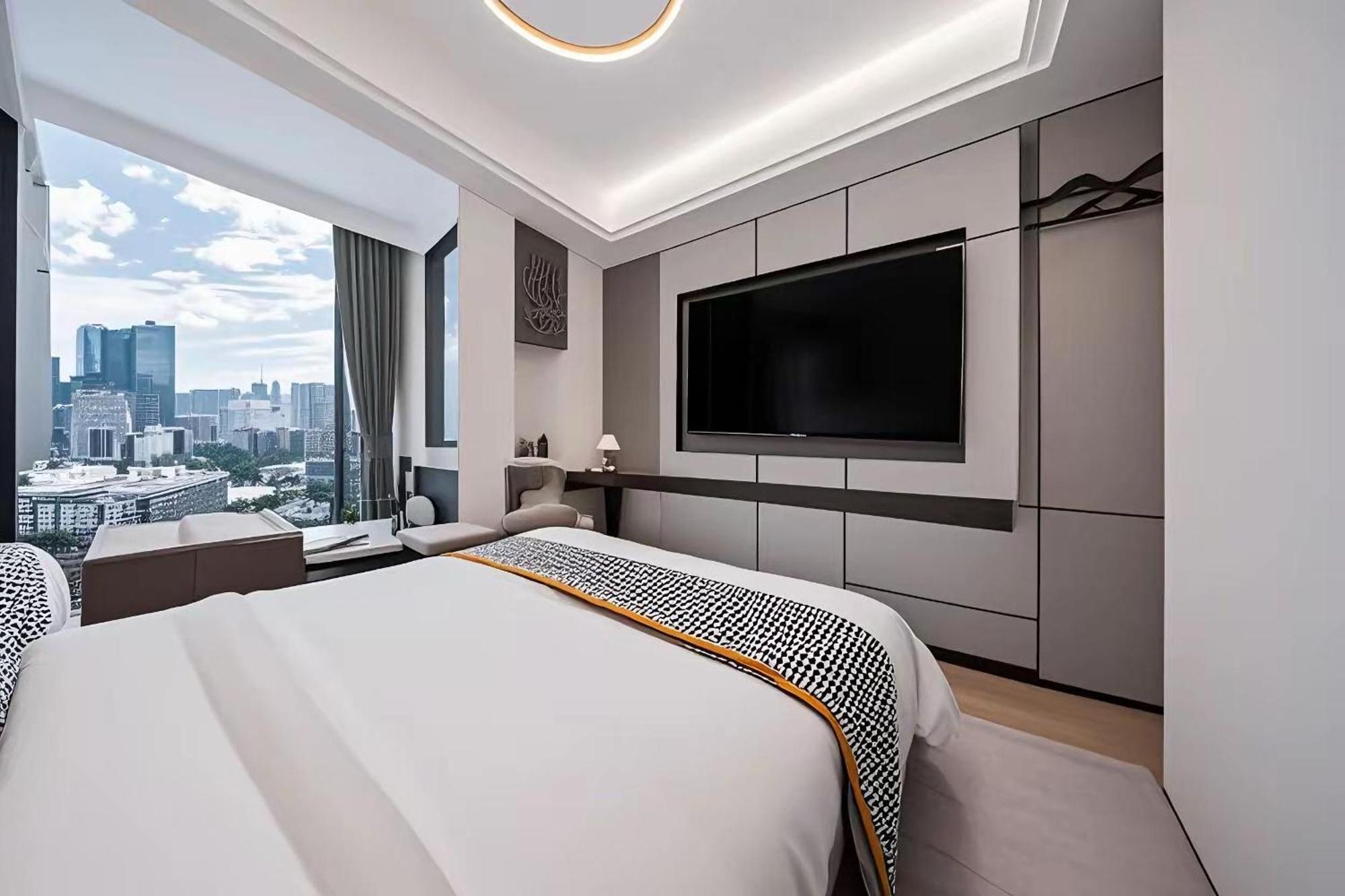 Yun Jin City View Hotel - Guangzhou Taikoo Hui Zhujiang New Town Tianhe Sports Center Exterior photo