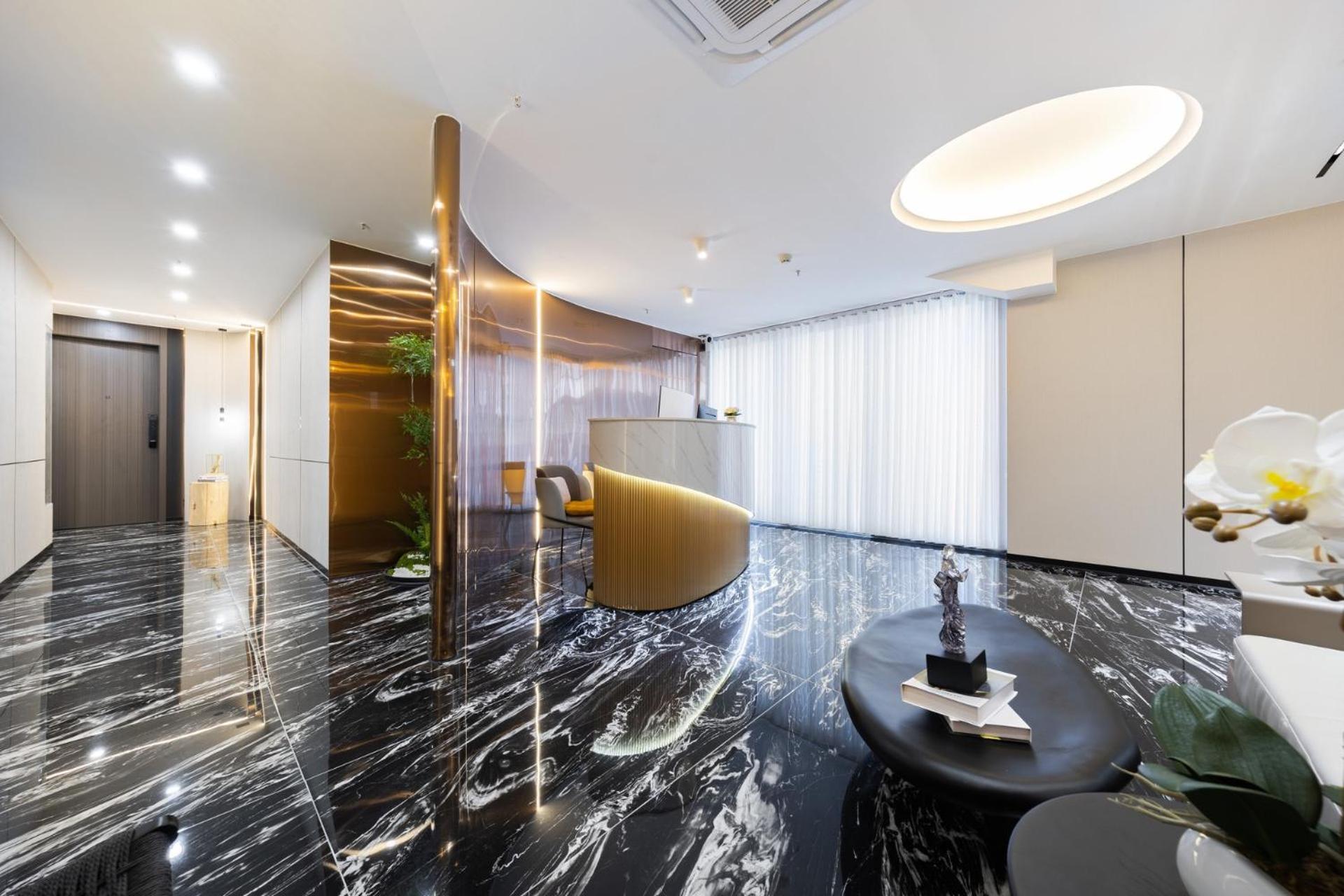 Yun Jin City View Hotel - Guangzhou Taikoo Hui Zhujiang New Town Tianhe Sports Center Exterior photo